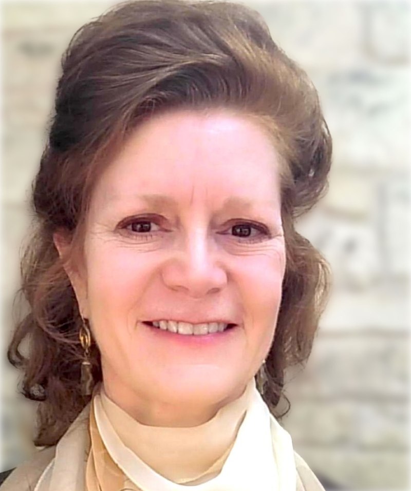 Headshot of Dr. Kelly McPfimeloronti