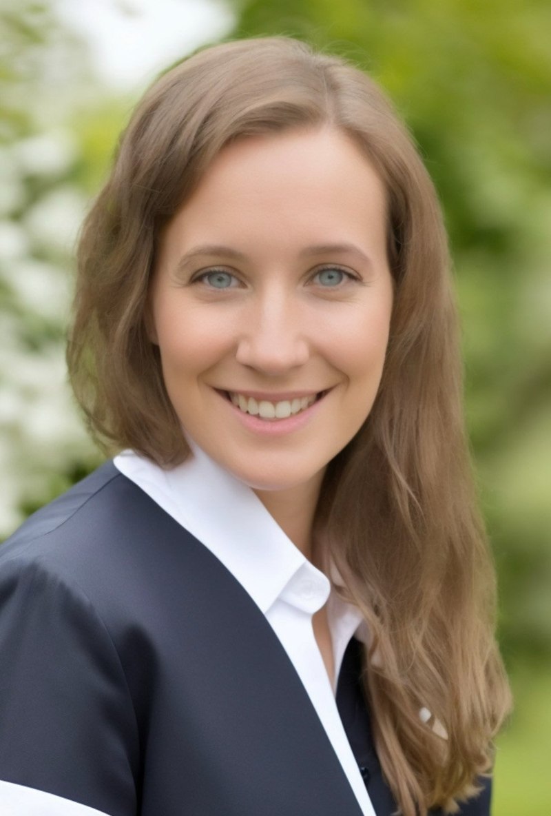 Headshot of Dr. Dorothy Skierkowski-Foster