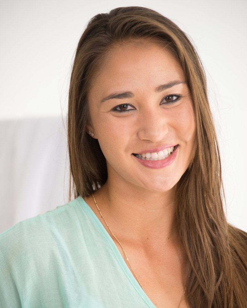 Headshot of Dr. Jennica Janssen